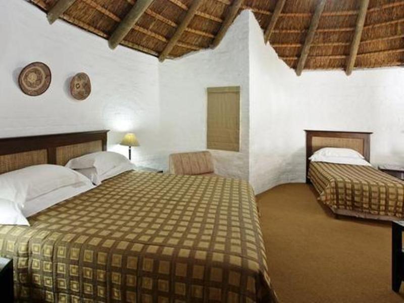 Protea Hotel By Marriott Oudtshoorn Riempie Estate المظهر الخارجي الصورة